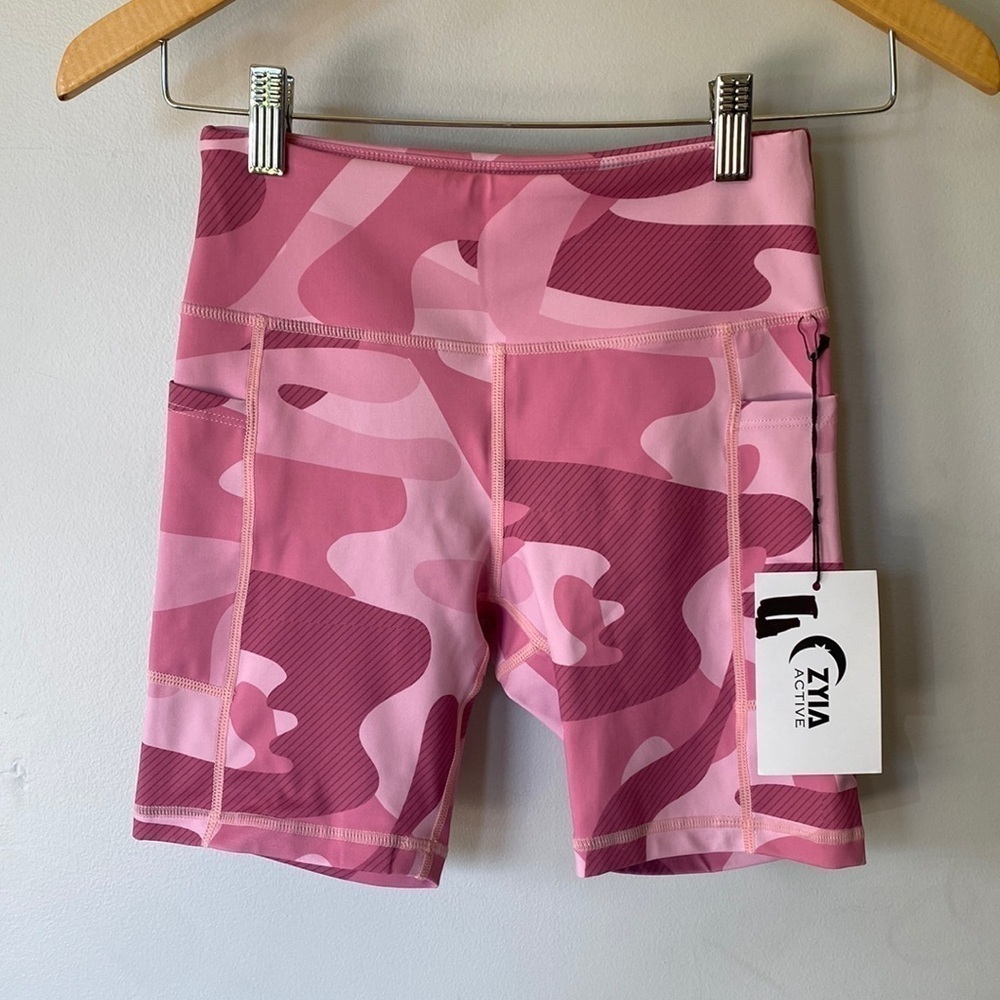 NWT Zyia pink camo biker athletic shorts size XS